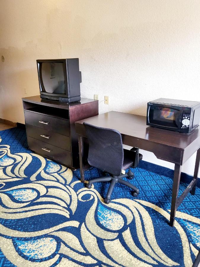 Metro Inn & Suites Jacksonville Extérieur photo