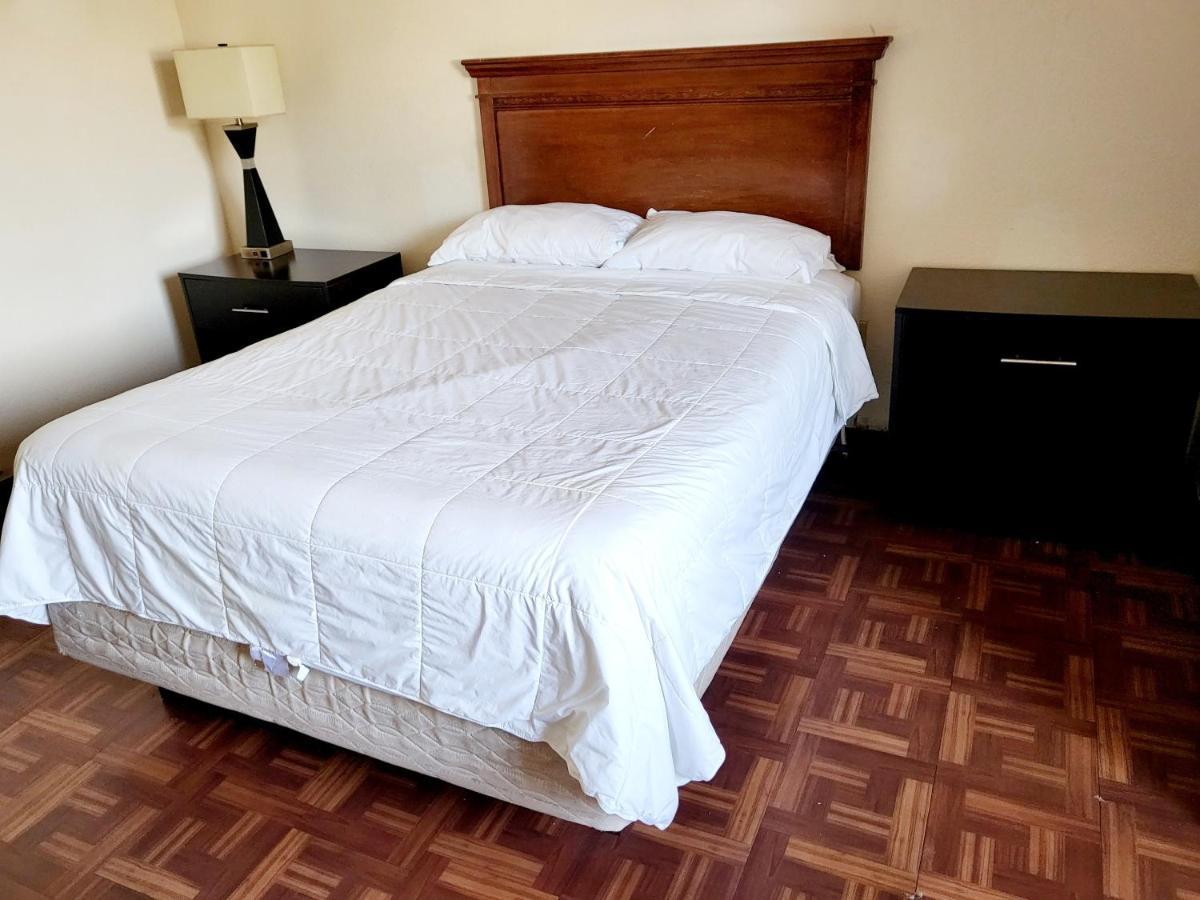 Metro Inn & Suites Jacksonville Extérieur photo