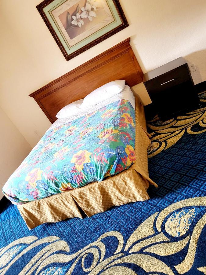 Metro Inn & Suites Jacksonville Extérieur photo